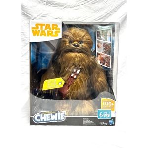 Chewbacca FurReal Disney Plush Action Figure Toy Chewie Talking Moving Figure